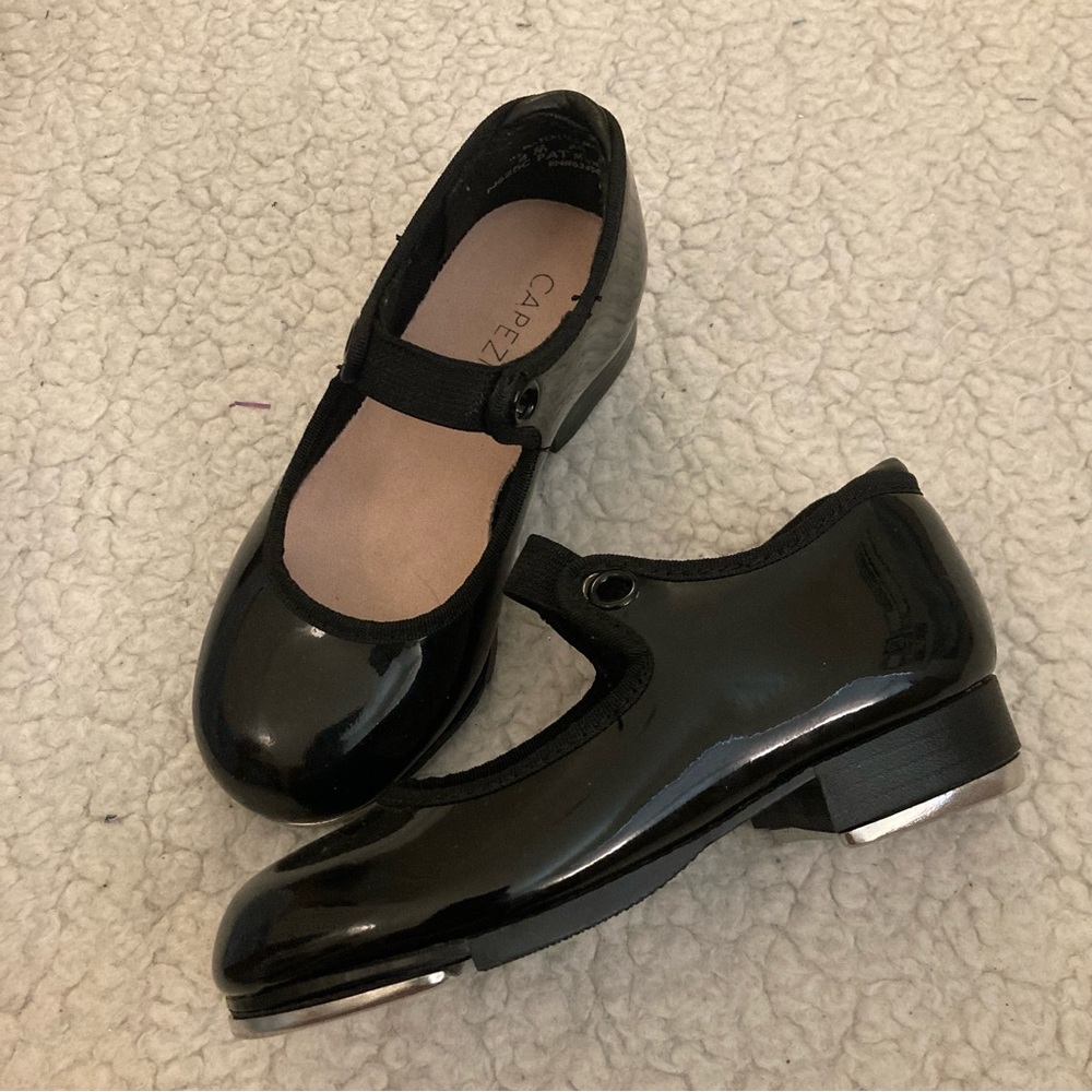 Girls Capezio tap dance shoes